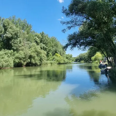 Duna-beach アパートホテル 4*