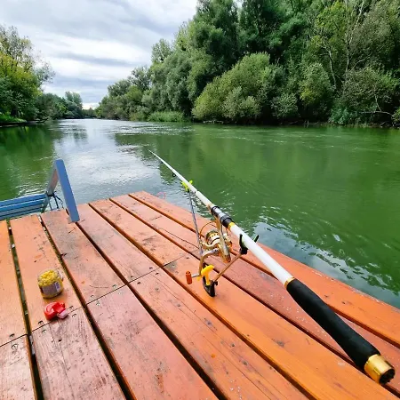 アパートホテル Duna-beach