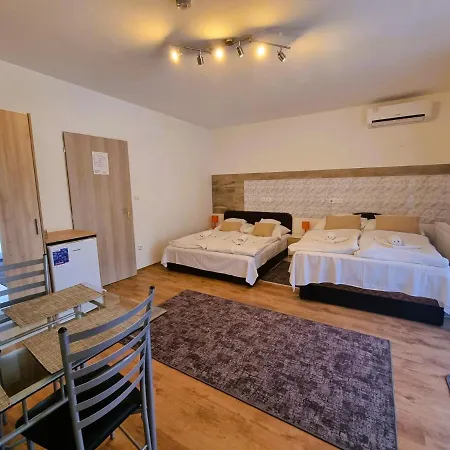 Duna-beach Aparthotel