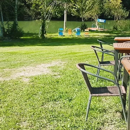 アパートホテル Duna-beach