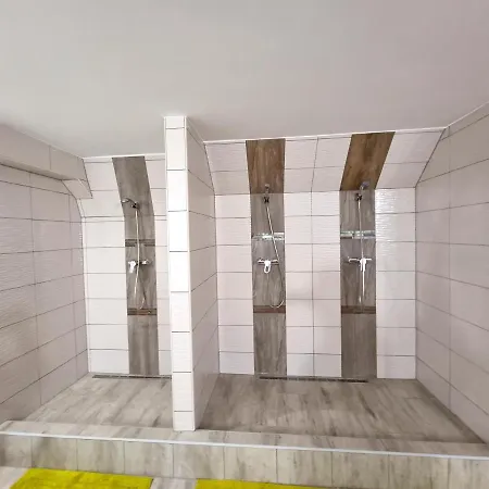 Duna-beach アパートホテル Kimle