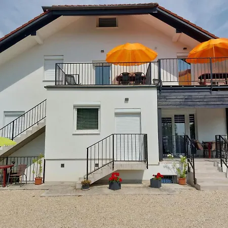 アパートホテル Duna-beach