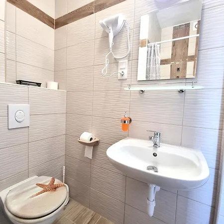 Duna-beach Aparthotel Kimle