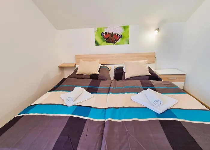 Duna-beach Ξενοδοχείο με διαμερίσματα 4*